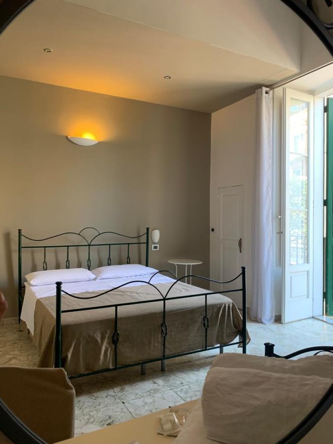 Bed And Breakfast Nonna Maria Tarente Buitenkant foto