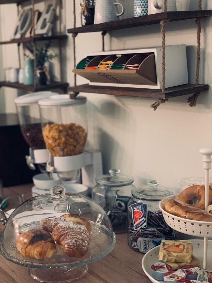 Bed And Breakfast Nonna Maria Tarente Buitenkant foto