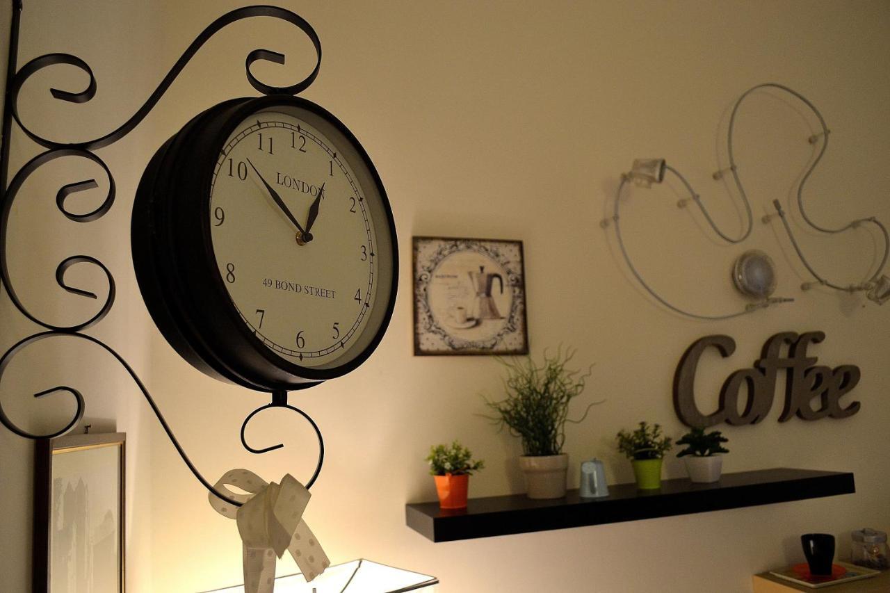 Bed And Breakfast Nonna Maria Tarente Buitenkant foto